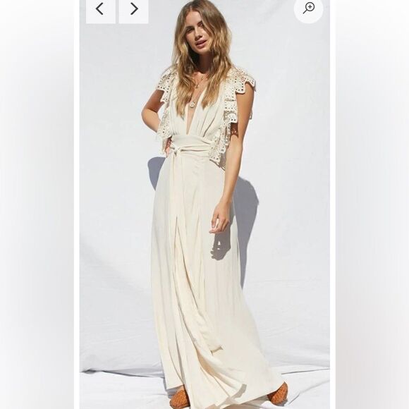 Jen’s pirate booty poppy wrap dress. - Picture 1 of 11